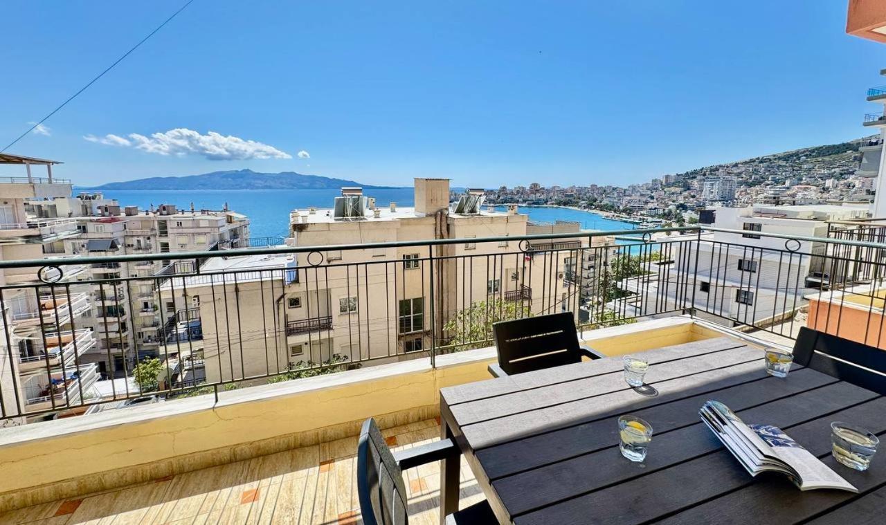Colorful Sea View Apartment Saranda Extérieur photo