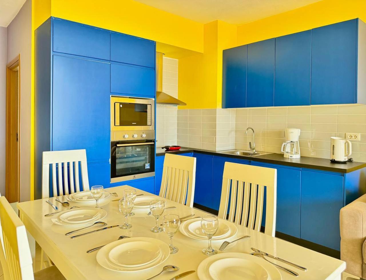 Colorful Sea View Apartment Saranda Extérieur photo