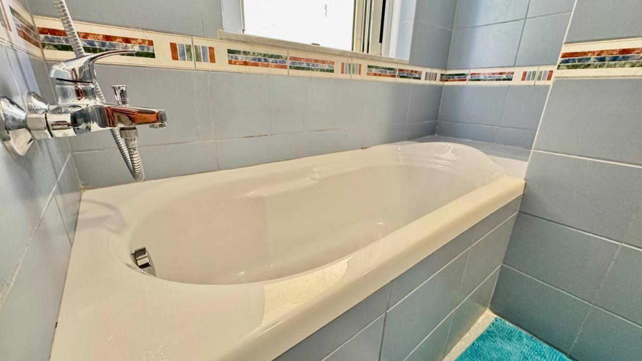 Colorful Sea View Apartment Saranda Extérieur photo
