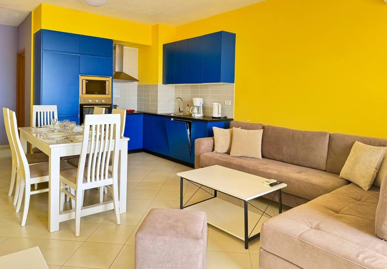 Colorful Sea View Apartment Saranda Extérieur photo
